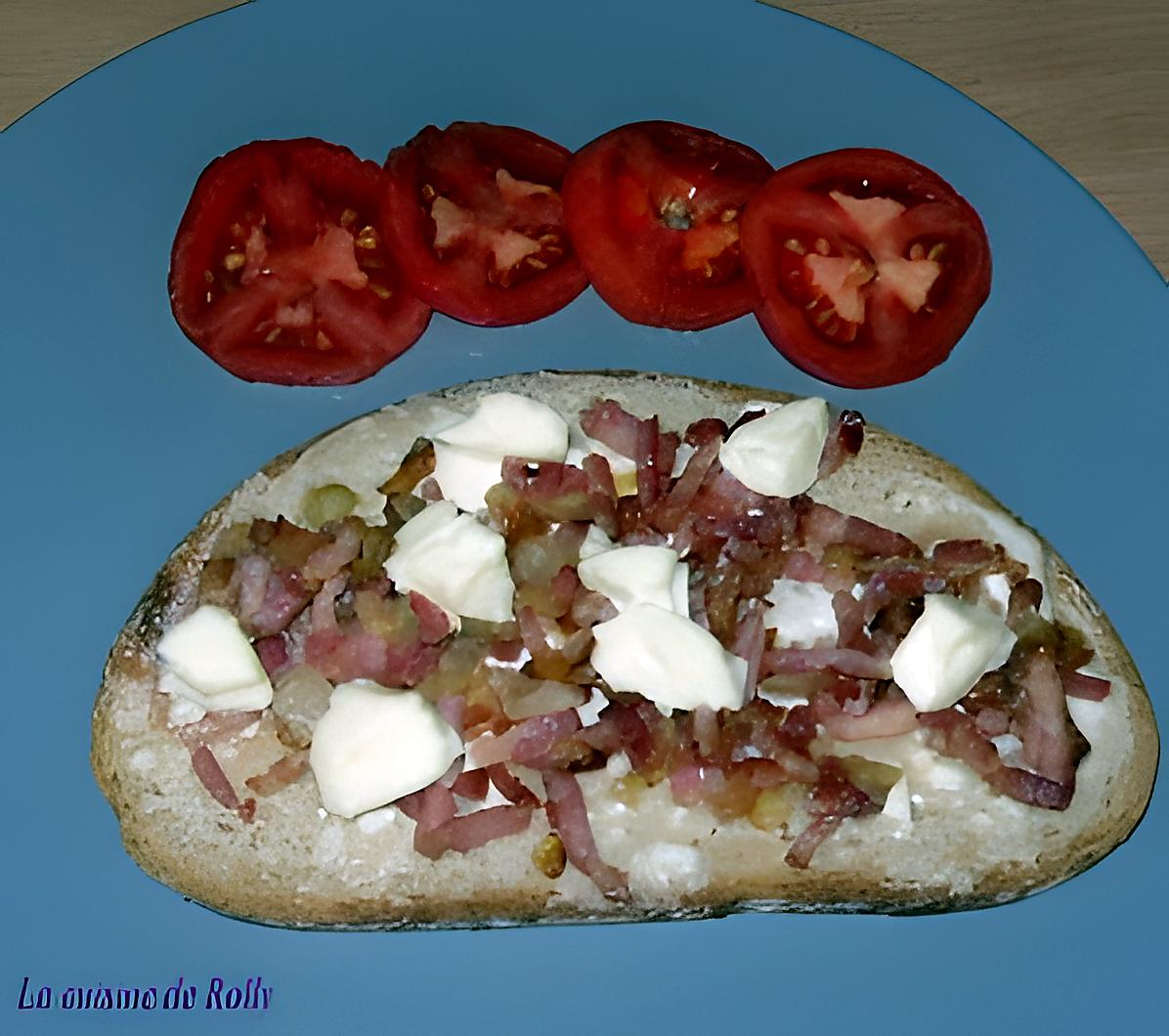 recette Bruschetta lardons, vache qui rit et oignons