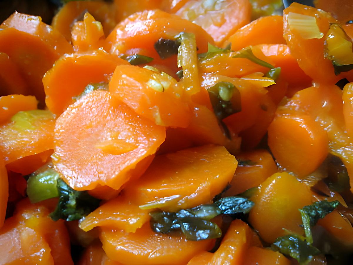 recette Carottes mijotées au miel et aux épices