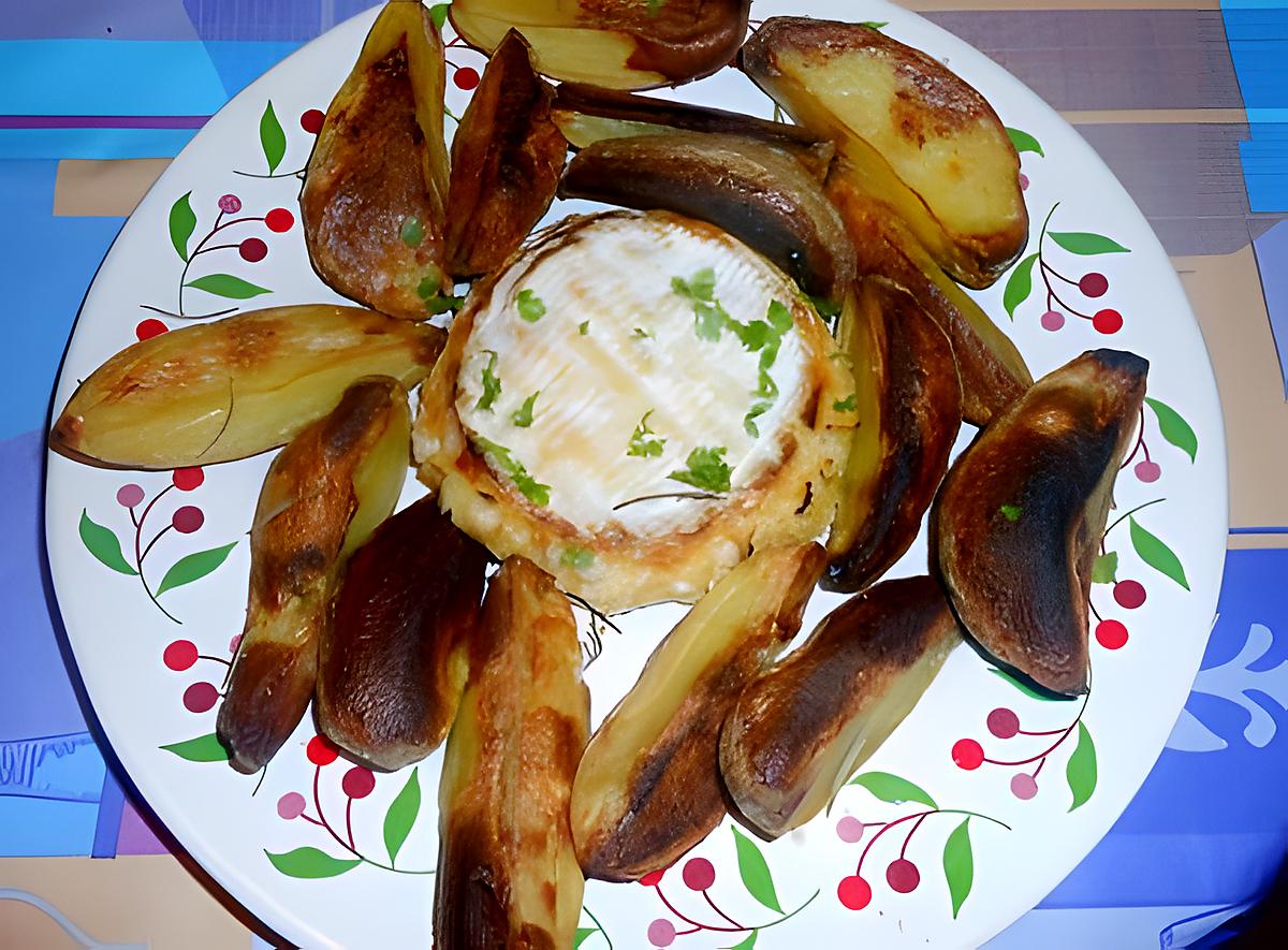 recette CAMEMBERT  AU  FOUR  POMMES  DE  TERRE SOUFFLEES