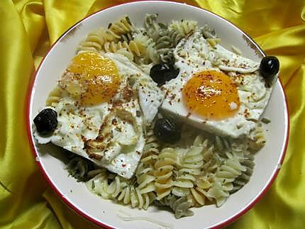 recette Pâtes Fusilli aux oeufs d'Espelette.