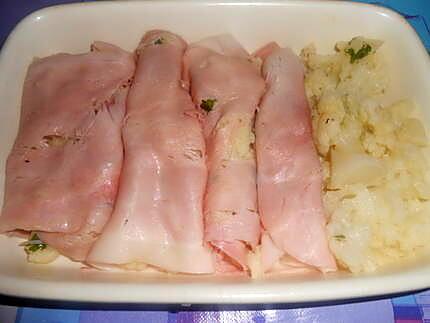 recette INVOLTINI  DE  JAMBON ET CHOU FLEUR  GRATINE