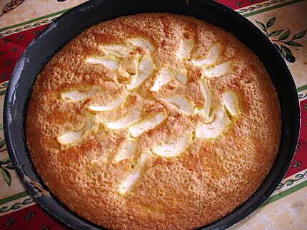 recette Gâteau moelleux aux amandes et aux pommes