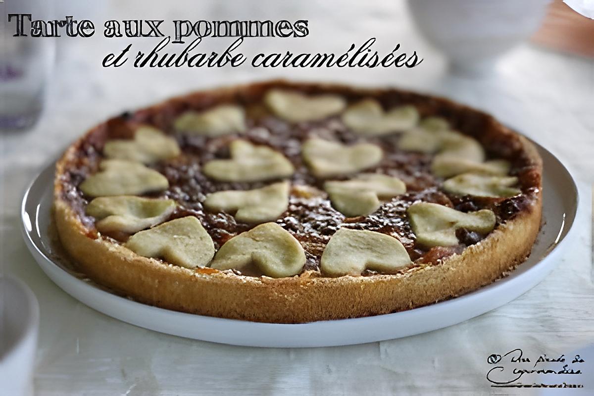 recette Tarte aux pommes et rhubarbe caramélisées