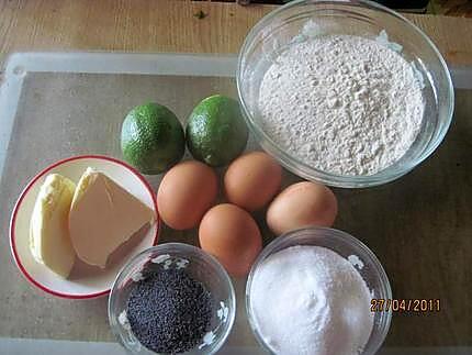 recette Gâteau au pavot bleu et zestes de citrons verts.