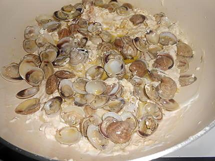 recette SPAGHETTI  VONGOLE PATE DE THON  ET  MASCARPONE