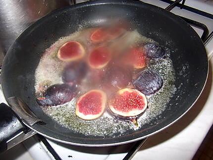 recette gateau  avec   fond de tarte    aux    biscuits de reims de nathalie la serviette sur la table