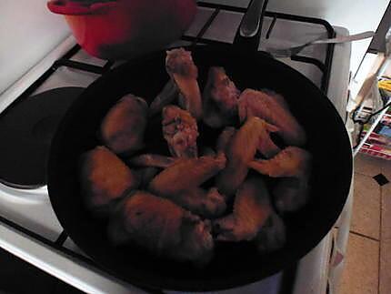 recette Sauté de poulet ( avant-cuisses, pilons, ailerons, gésiers, cœurs)