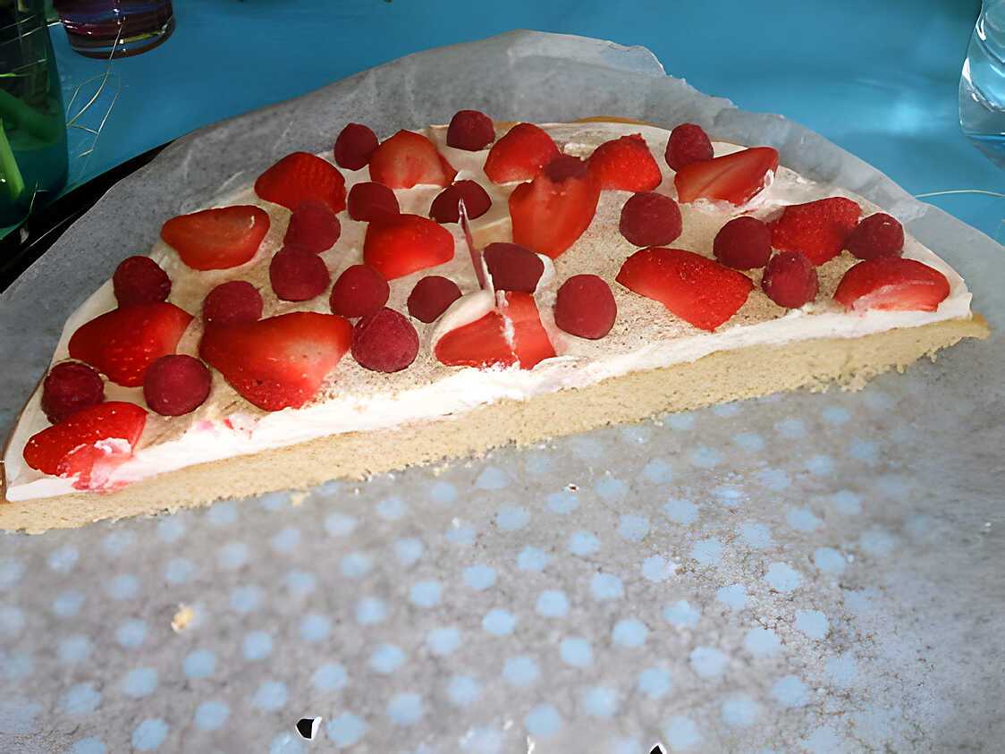 Gâteau aux fraises et framboises