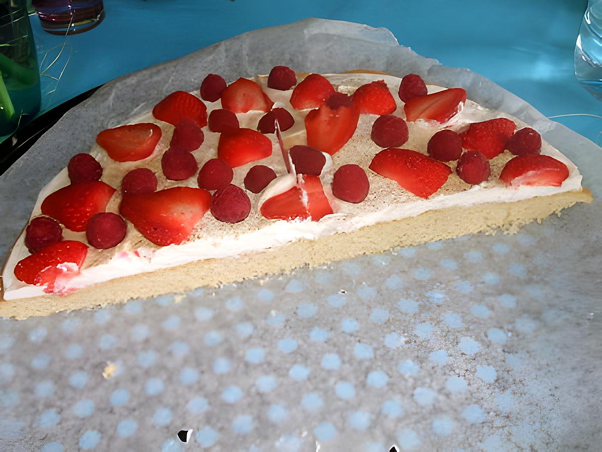 recette Gâteau aux fraises et framboises