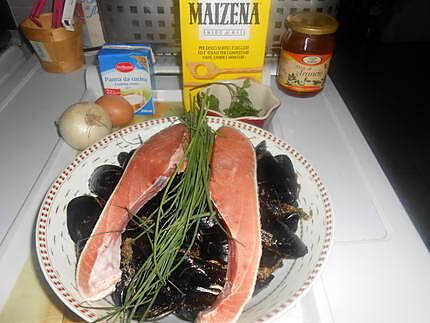 recette COZZE  E  SALMONE  ALLA CREMA