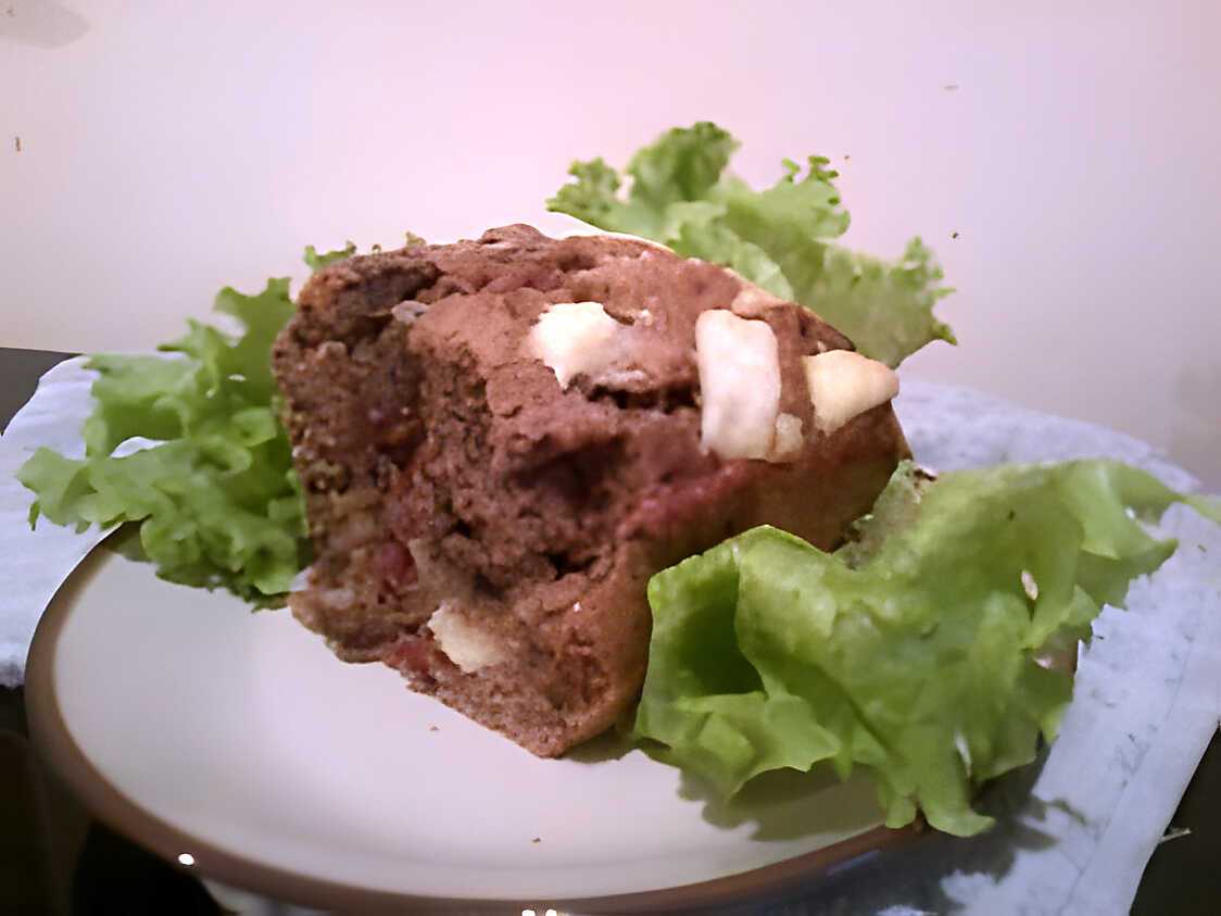 Cake farine de seigle, saveurs basques