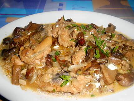 recette FRICASSEE DE PINTADE ECHALOTES ET CHAMPIGNON S