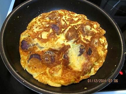 recette Omelette aux pommes de terre vitelottes.