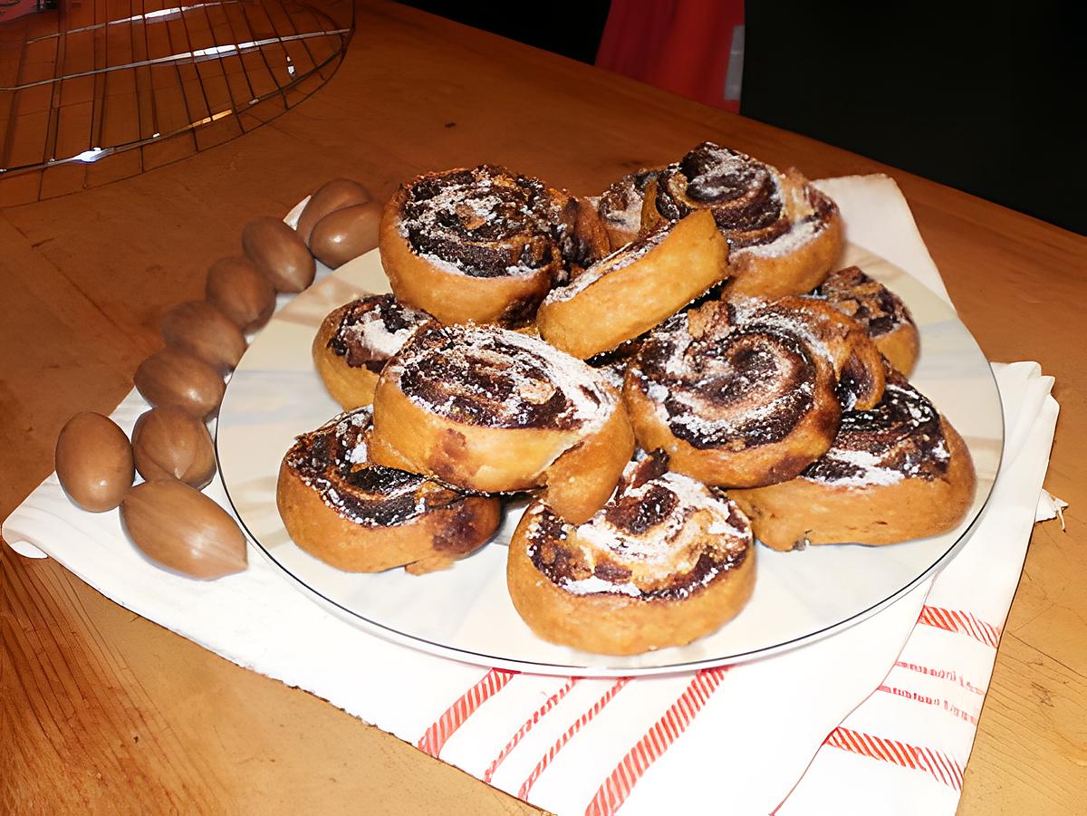 recette petits roulés aux chocolat et noix de pécan et grosses noix (aussi pour diabéthique)