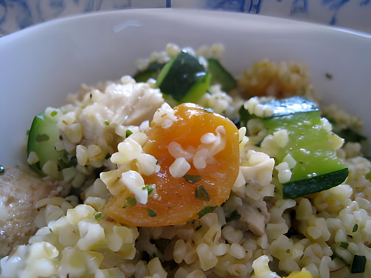 recette Taboulé fraicheur au boulghour, poulet au cumin et abricots