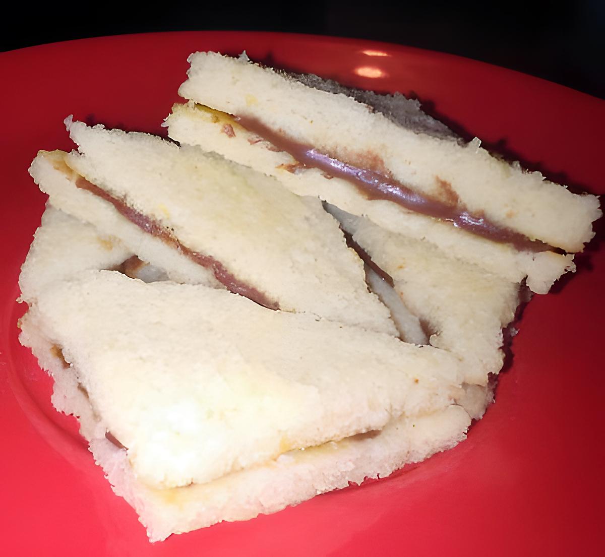 recette ~ Mini sandwiches financier chocolat blanc et ganache passion ~