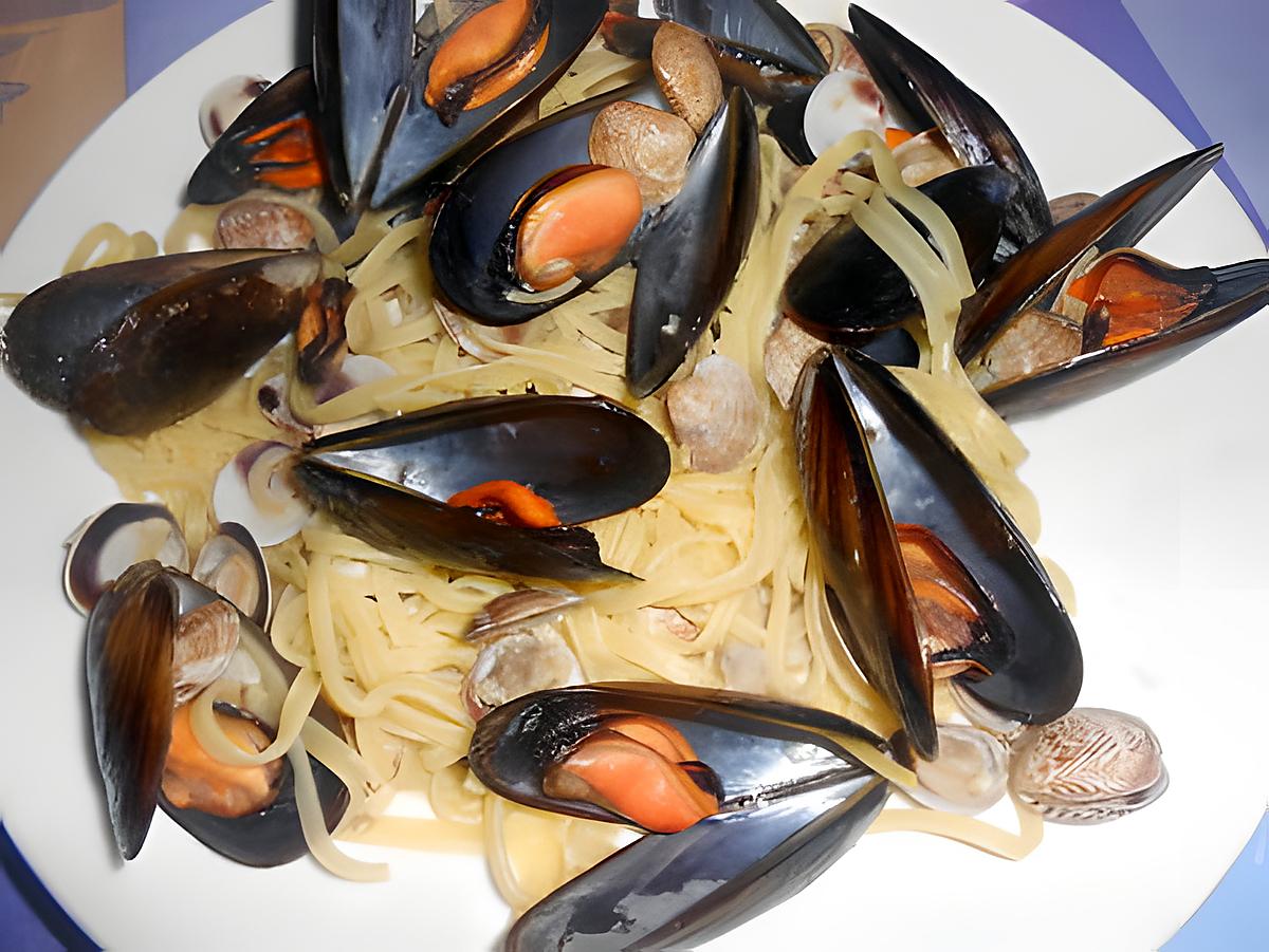 recette TAGLIOLINI  COZZE  E  VONGOLE