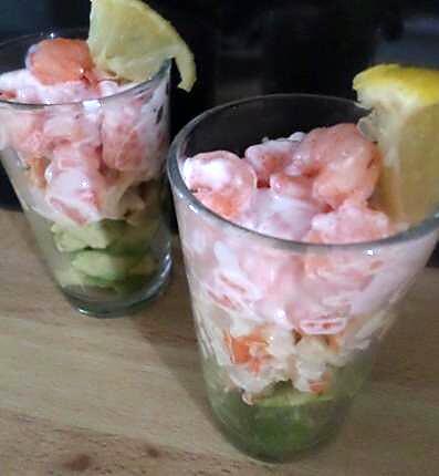 recette Verrines avocat surimi et crevettes