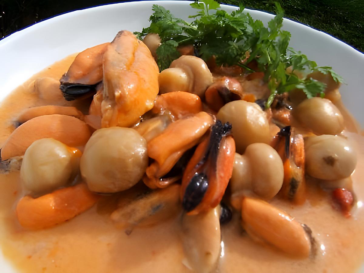 recette Marinière de moules à la crème safranée