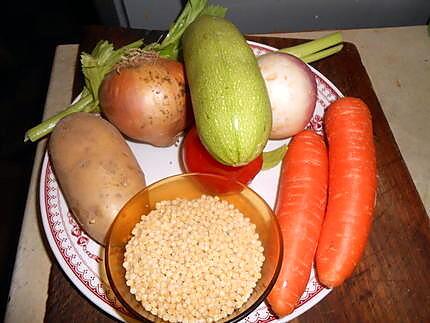 recette Potage de légumes aux petites pates rondes