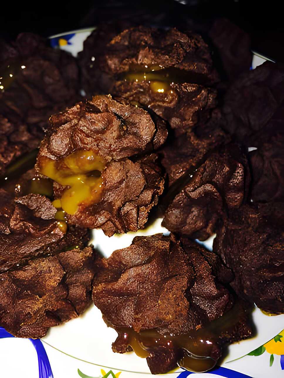 recette Délices au chocolat fourrés au caramel beurre salé ( pour mon frère)