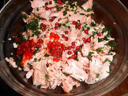 recette Salade de saumon aux baies roses