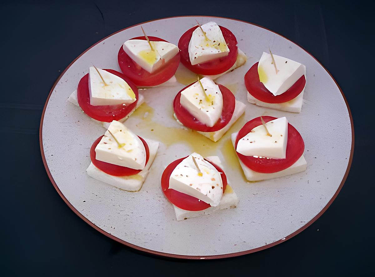 recette Canapée de tomate mozzarella