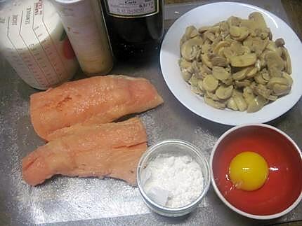 recette Saumon rose. sauce champignons.