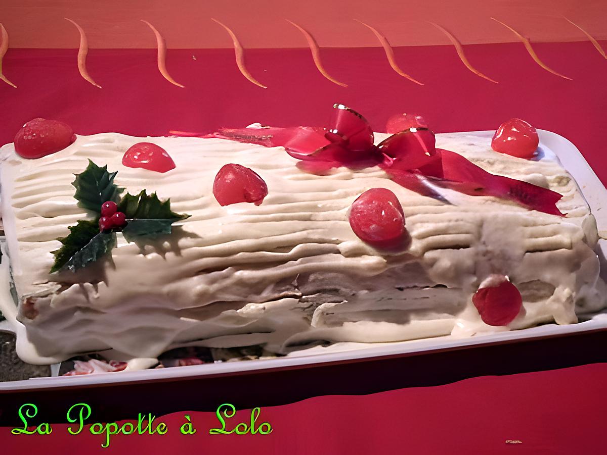 recette Bûche chocolat blanc / cerises