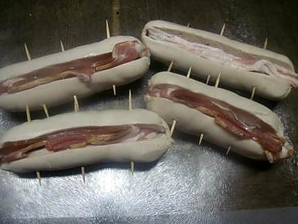 recette Boudins blancs garnis de poitrine fumée.