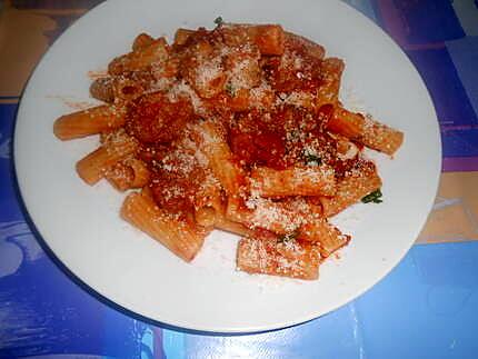 recette TORTIGLIONI  AL VITELLO ( au veau)