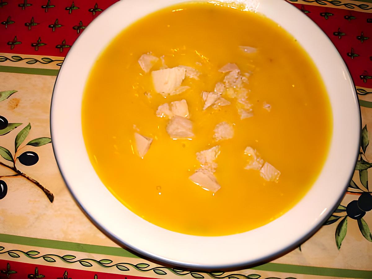 recette velouté de potimarron aux épices et dès de fois gras