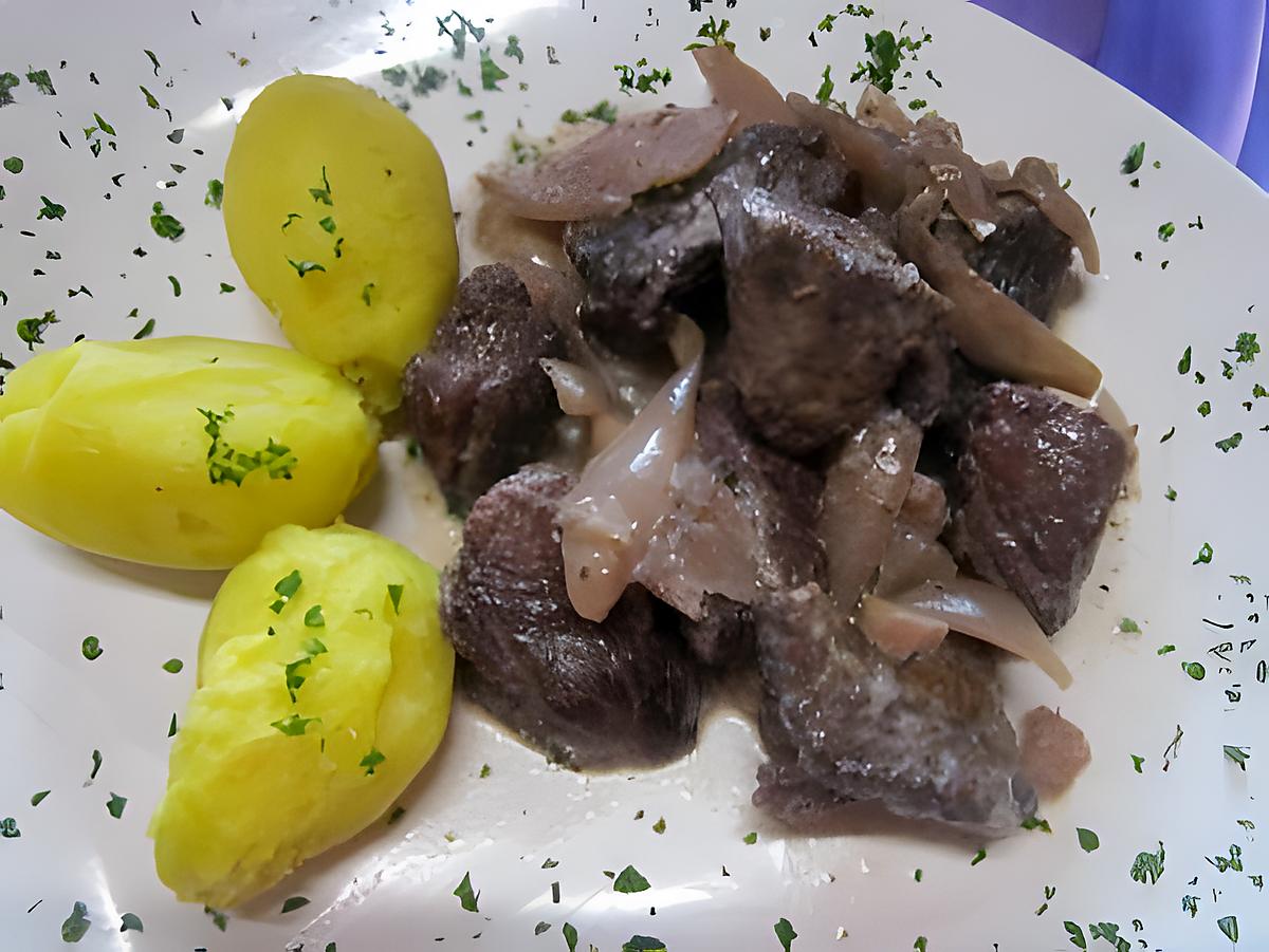 recette Sauté de boeuf à la crème fraiche. clous de girofle.