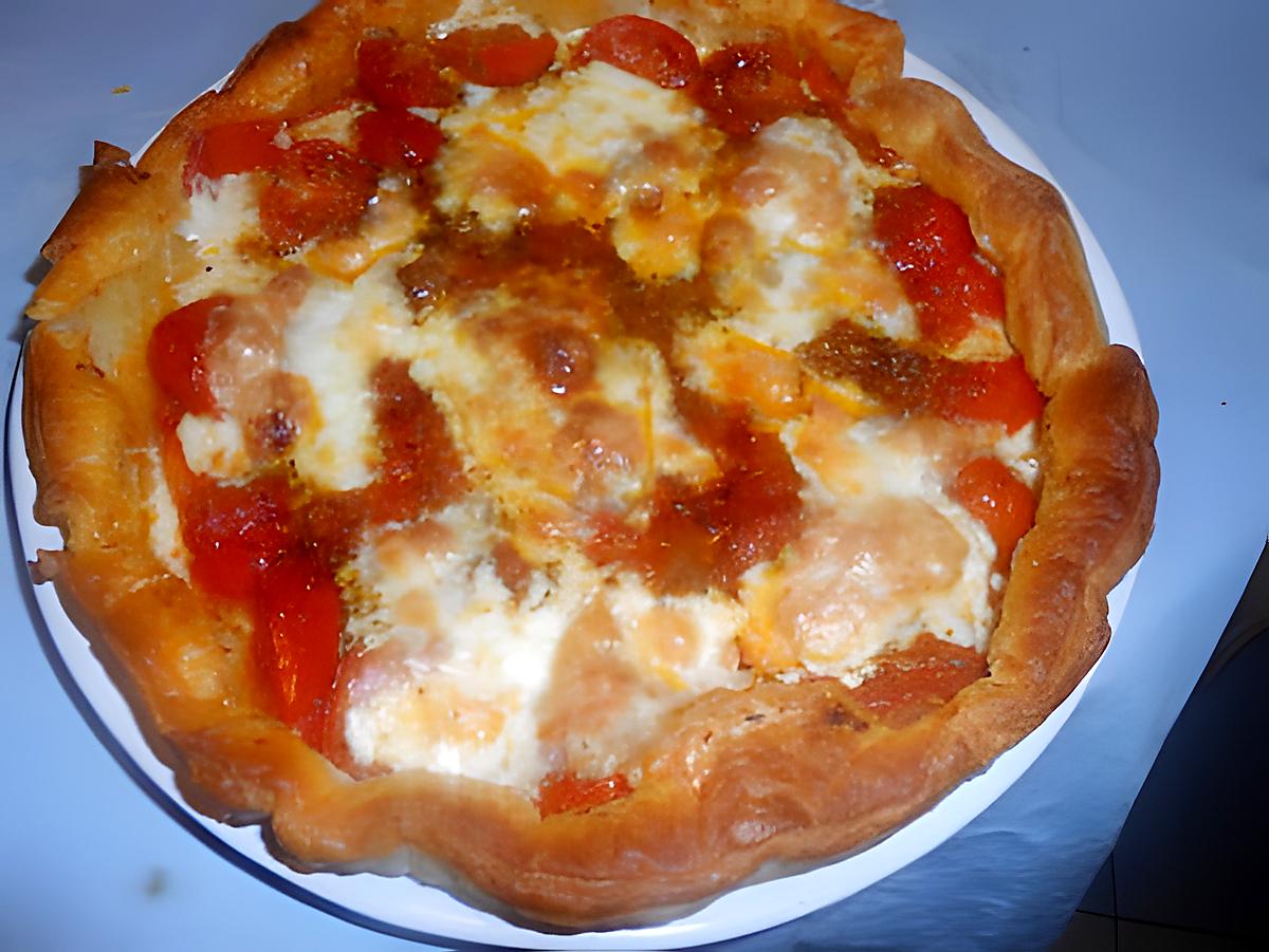 recette TORTA  POMODORINI  E  MOZZARELLA (TOMATES ET MOZZARELLA)