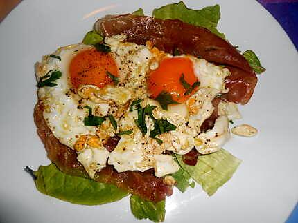 recette JAMBON  POELE  ET  OEUFS AU PLAT