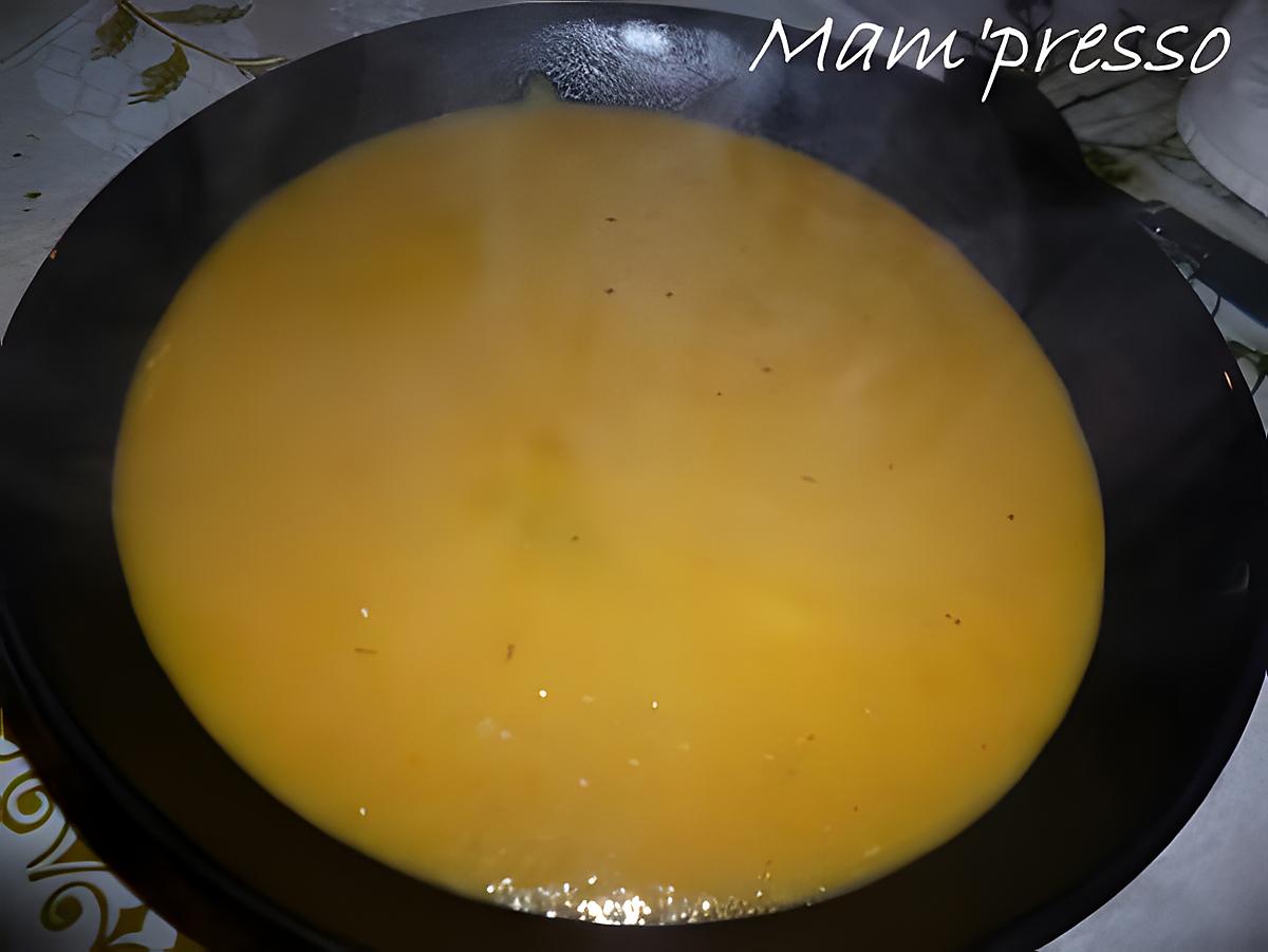 recette Soupe pommes de terre, carottes, haricots vert et bouillon de poulet maison