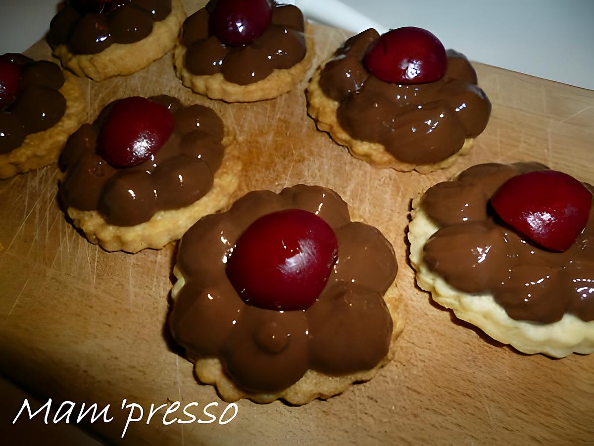 recette Minis tartelettes forêt noire