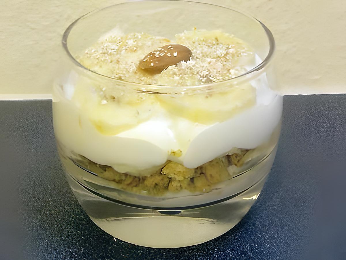 recette Verrine Fromage blanc / Muesli / Noix / Banane