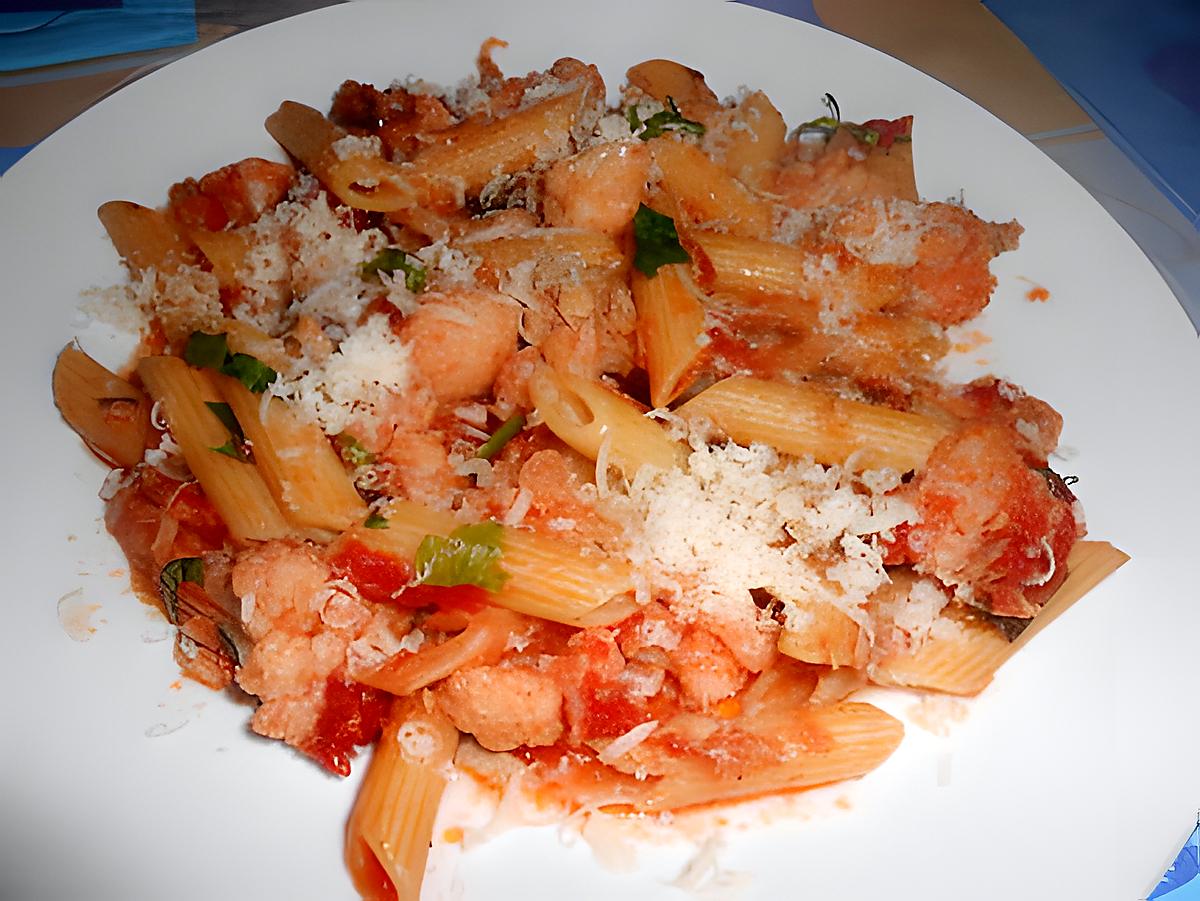 recette PENNE  CON  CAVOLFIORE E TONNO  (chou fleur et thon)