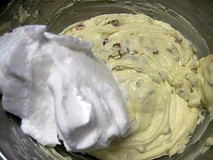 recette Gâteau à la ricotta aux fruits confits.