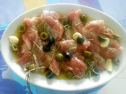 recette DINDE  AUX  OLIVES  ET  ROMARIN