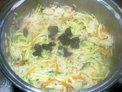 recette Riz aux légumes et filets de truite fumée.