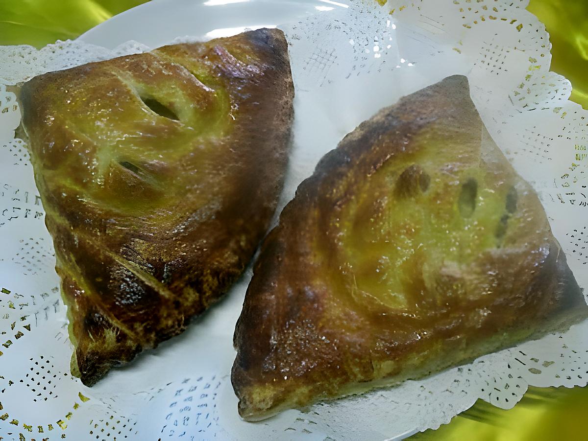 recette Chaussons aux poires . pâte spéculoos.