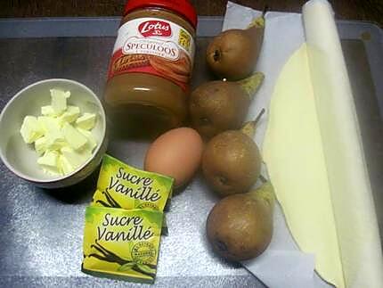 recette Chaussons aux poires . pâte spéculoos.