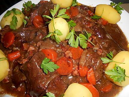 recette Estouffade de boeuf a la lyonnaise