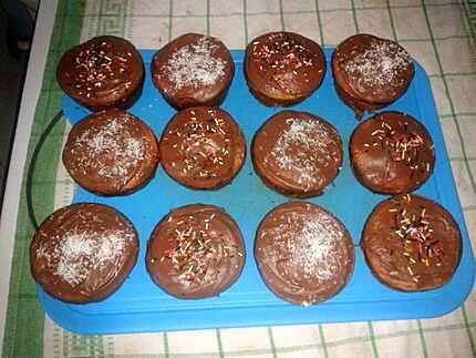 recette muffins au fruits et a son  glaçages chocolats