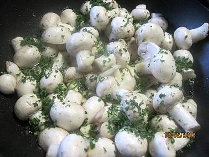 recette Champignons au vin blanc.( grecque).