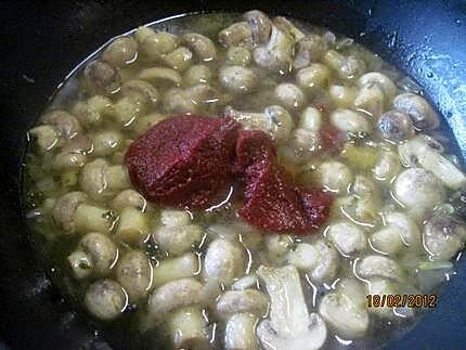 recette Champignons au vin blanc.( grecque).