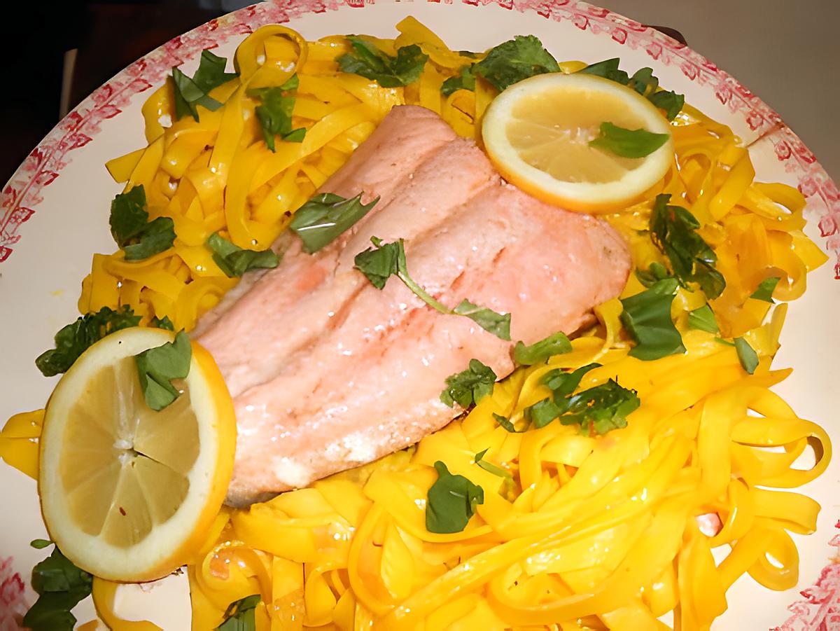 recette Filet de saumon tagliatelles au safran