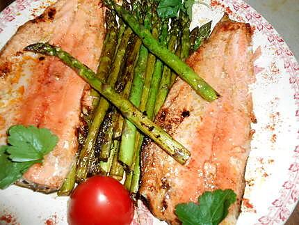recette Filets de truite aux asperges vertes